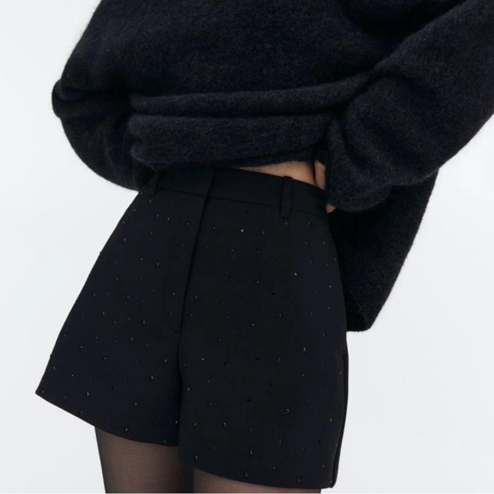 H&M High-Waist Women's Shorts With Black Rhinestones